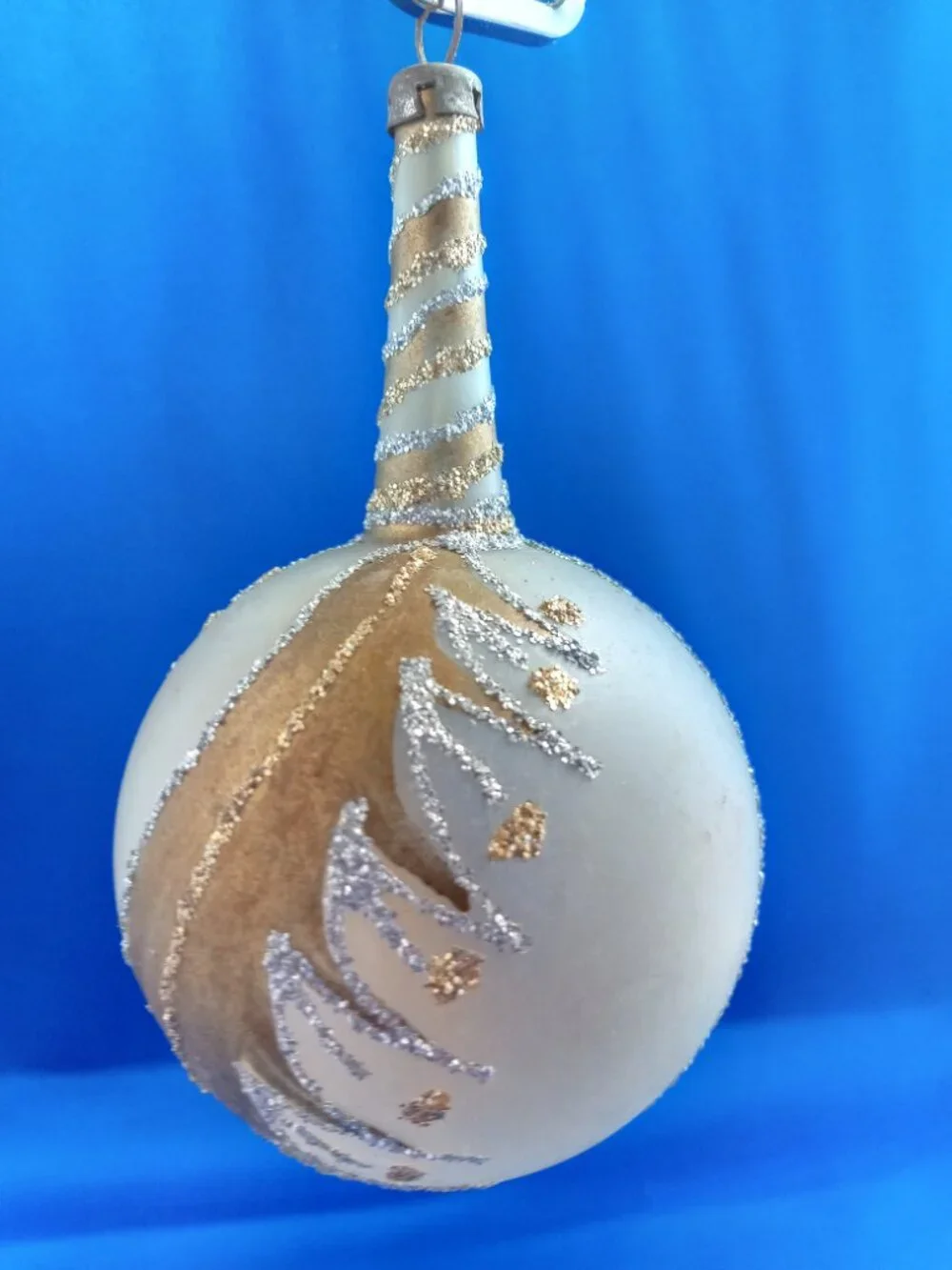 5 vintage glass with hand painted glitter Christmas  ornaments in box
